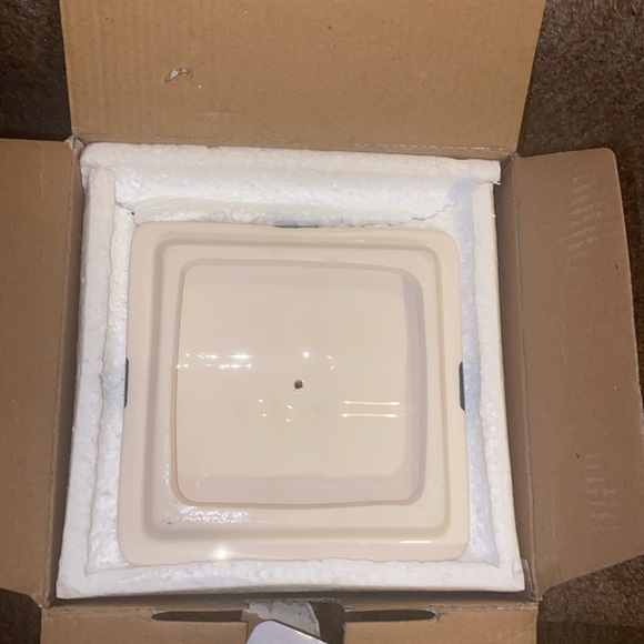 🎄 🍪🎄NWT Pfaltzgraff Winterbury Santa Cookie or Treat Jar - Picture 6 of 14